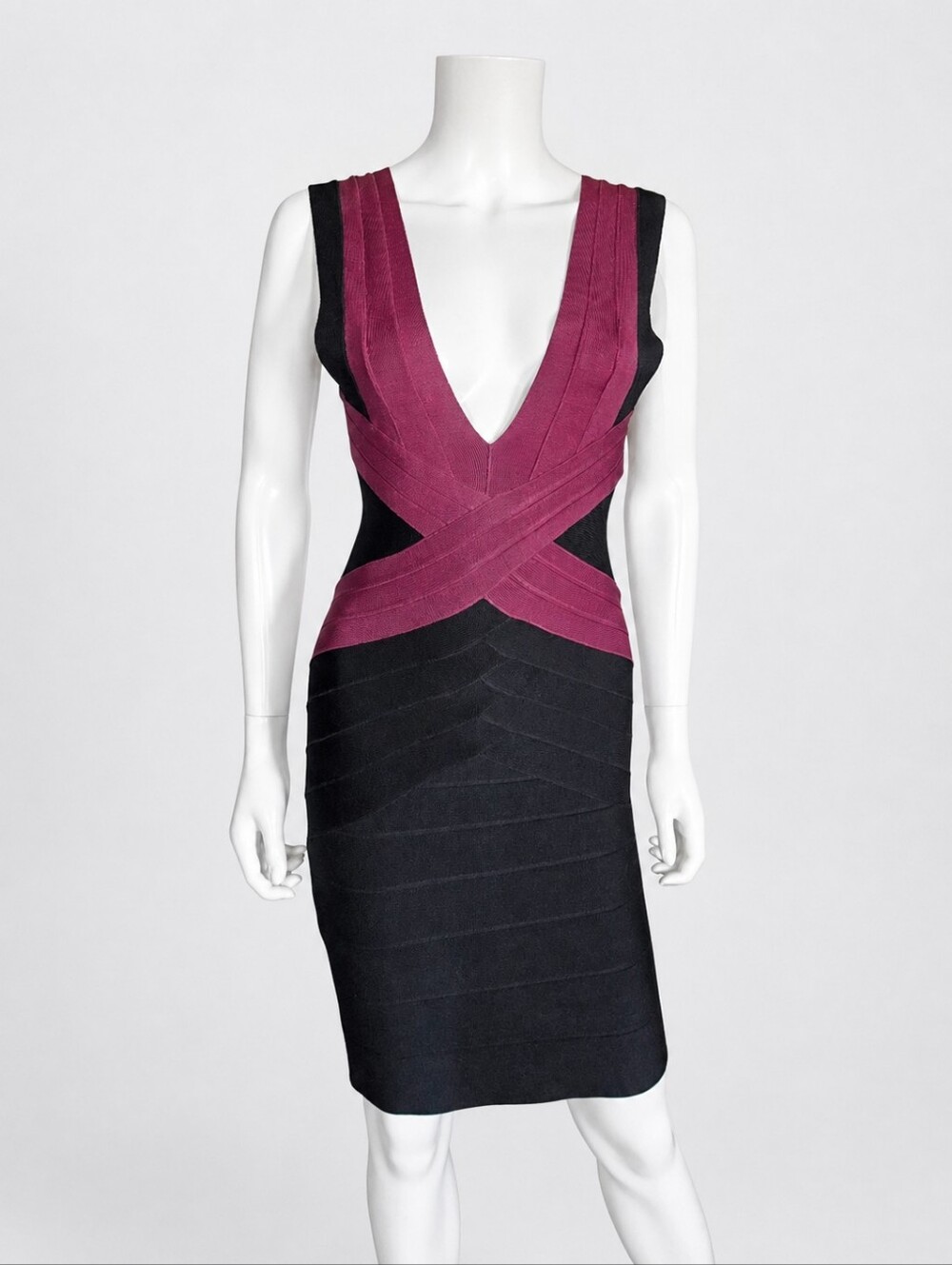 HERVE LEGER | V-Neck Two-Tone Bandage Bodycon Dress Black Burgundy US 2
